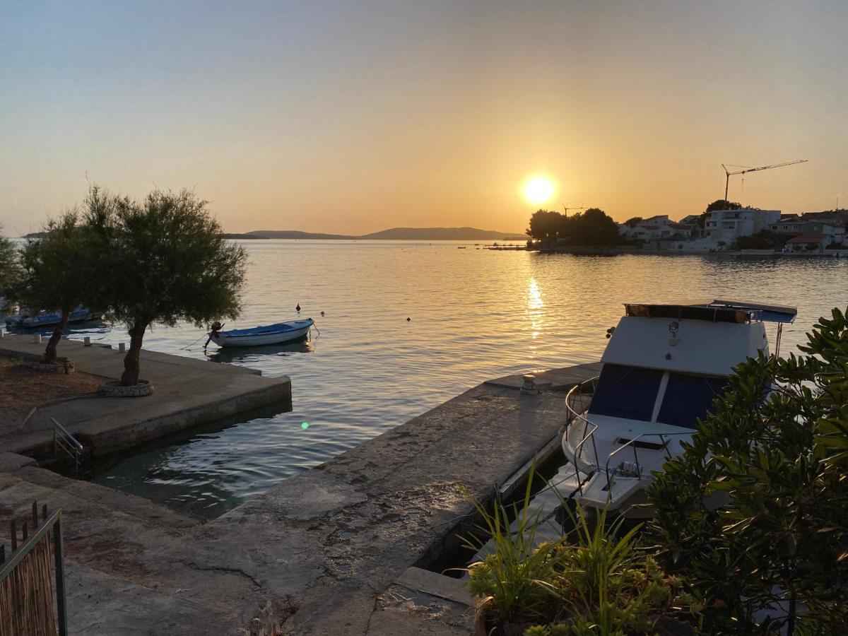 Apartment Jakov With Boat Mooring زابوريتش المظهر الخارجي الصورة