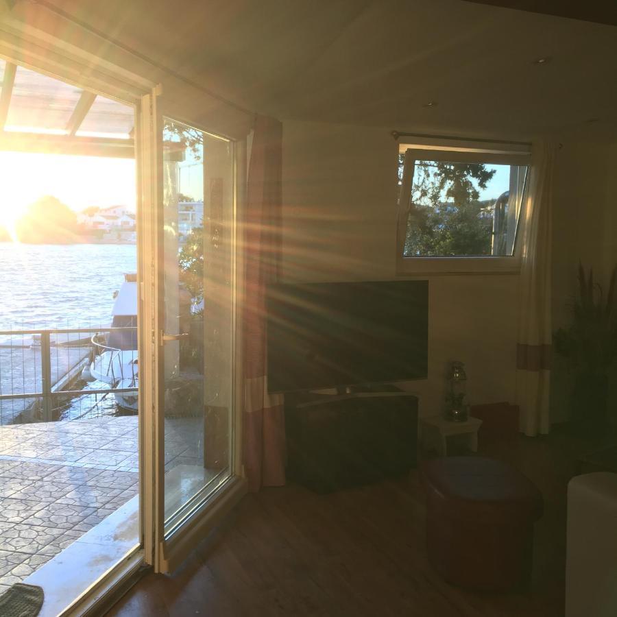 Apartment Jakov With Boat Mooring زابوريتش المظهر الخارجي الصورة