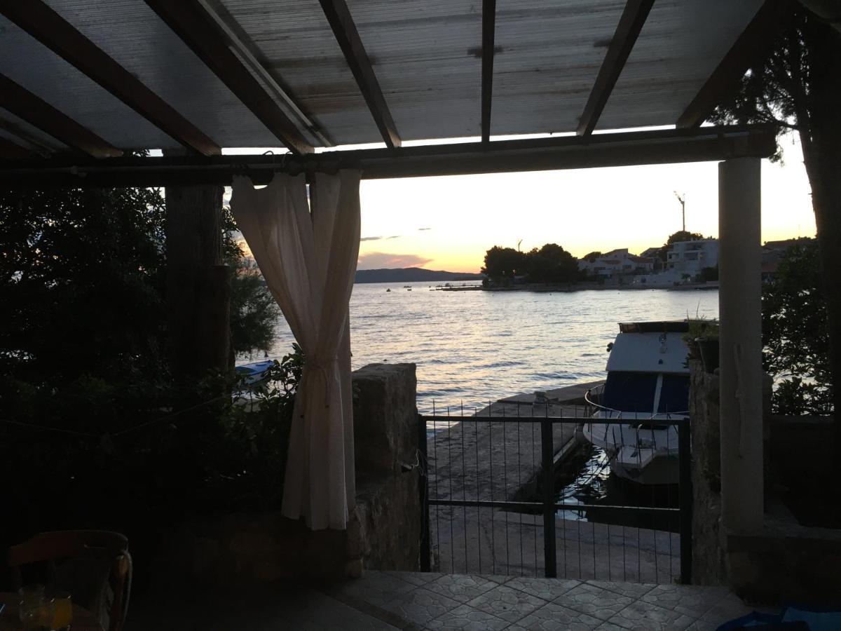 Apartment Jakov With Boat Mooring زابوريتش المظهر الخارجي الصورة